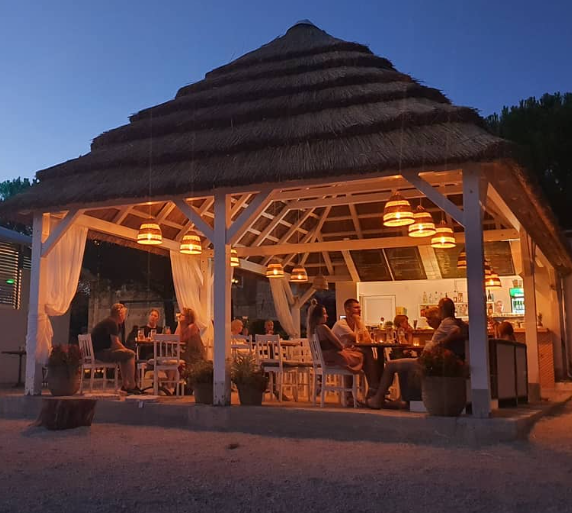 suskropac beach bar